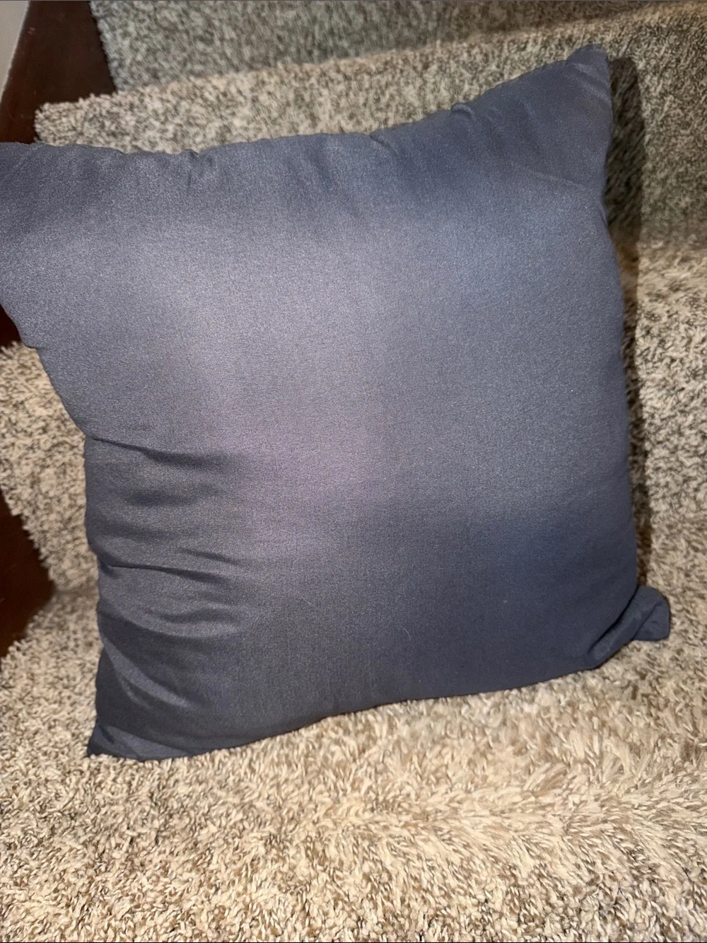 Set of 2 Decorative Throw Pillows in Navy and Gray/White Geometric